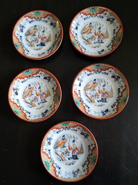 5 anciennes assiettes  P. REGOUT Maastricht, Antiek en Kunst, Antiek | Porselein, Ophalen of Verzenden