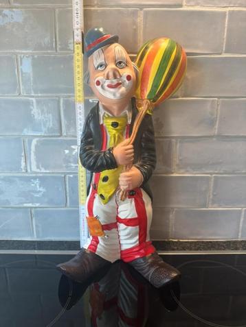 Vintage Clown decoratie beeld beschikbaar voor biedingen
