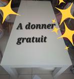 Wit gelakte tafel om weg te geven zie foto's, Huis en Inrichting, Ophalen, Gebruikt
