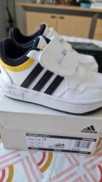Adidas Hoops 3.0 CF 1 sneakers - Maat 23, Kinderen en Baby's, Ophalen, Adidas, Schoenen, Zo goed als nieuw