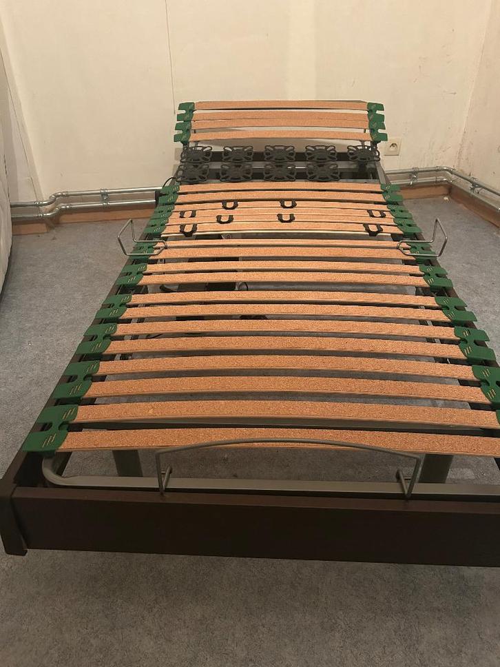 Lit électrique 1 personne, Maison & Meubles, Chambre à coucher | Lits, Comme neuf, Une personne, 90 cm, 200 cm, Bois, Brun, Enlèvement
