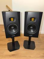 ADAM T7V (x2) + INNOX IVA MON-02 (x2) statieven, TV, Hi-fi & Vidéo, Enceintes, Enlèvement, Utilisé