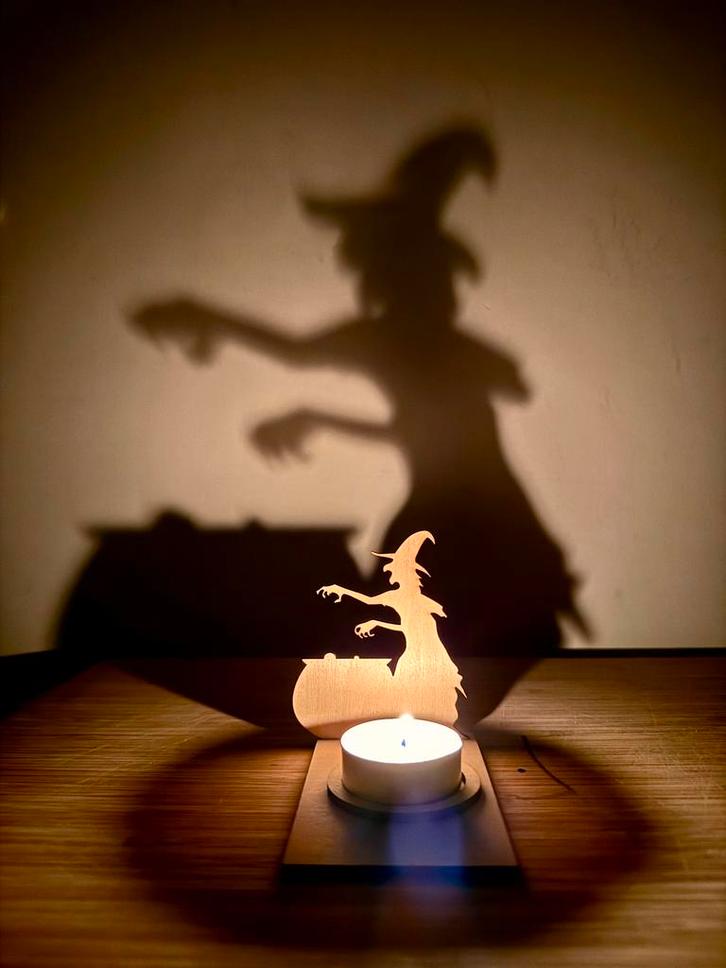 Halloween waxinelichthouder hout – Heks met ketel, Huis en Inrichting, Woonaccessoires | Wanddecoraties, Nieuw, Ophalen of Verzenden