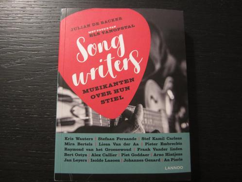 Songwriters  -Muzikanten over hun stiel- Julian De Backer, Boeken, Muziek, Ophalen of Verzenden