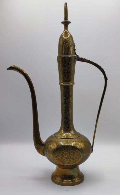 Grote Oosterse Vintage Messing Theepot aan halve prijs, Antiek en Kunst, Antiek | Brons en Koper, Koper, Ophalen