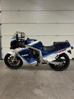 Suzuki GSXR 1100 de 1987, Motos, Motos | Suzuki, Entreprise, Plus de 35 kW, Super Sport, 4 cylindres