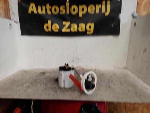 Benzinepomp van een BMW 1-Serie, Auto-onderdelen, Brandstofsystemen, BMW, Gebruikt, 3 maanden garantie, Ophalen of Verzenden