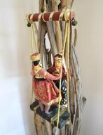 Indian Folk Art, vintage handmade schommel met koppeltje, Ophalen of Verzenden