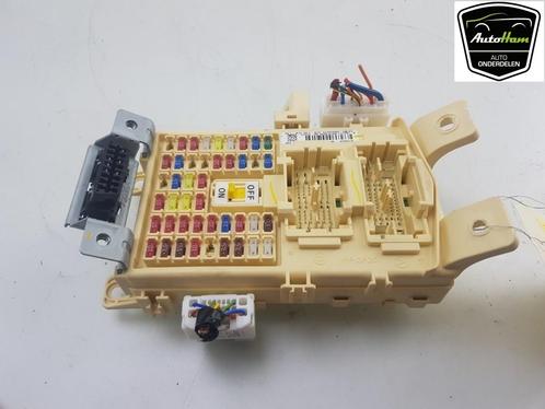 ZEKERINGKAST Hyundai i10 (01-2019/-) (|91952B9111|), Auto-onderdelen, Elektronica en Kabels, Hyundai, Gebruikt