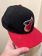 Gesigneerde pet, Verzamelen, Sportartikelen en Voetbal, Ophalen, Zo goed als nieuw