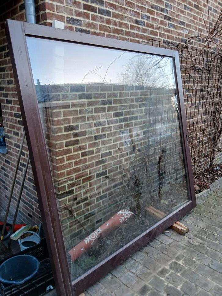 Raam 230 breed x 221 hoog gratis, Doe-het-zelf en Bouw, Glas en Ramen, Veiligheidsglas, Ophalen