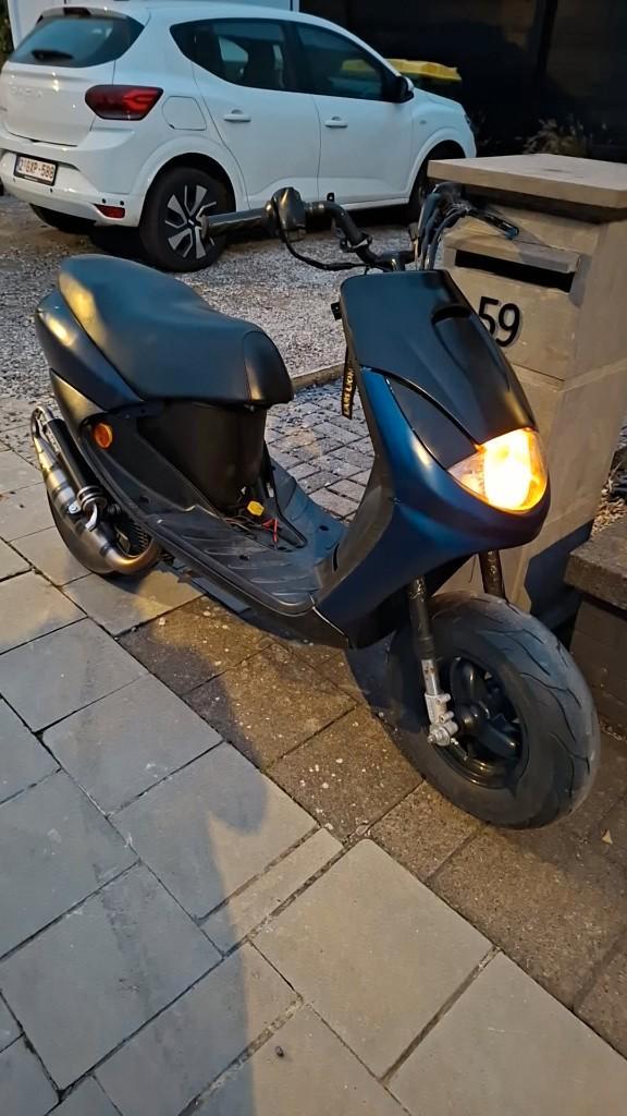 Peugeot vivacity, Fietsen en Brommers, Scooters | Peugeot, Gebruikt, Vivacity, Klasse A (25 km/u), Tweetakt, Ophalen