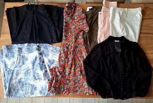 Pakket Volledig Nieuwe Dames kledij Maat 44. Slechts 25€ voo, Kleding | Dames, Dames-kledingpakketten, Maat 42/44 (L), Ophalen