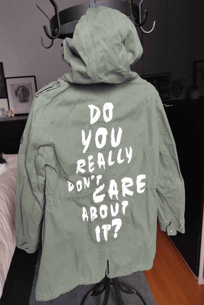 groene khaki jas Ky Creation met print, medium [M], Kleding | Dames, Jassen | Zomer, Gedragen, Maat 38/40 (M), Groen, Ophalen of Verzenden