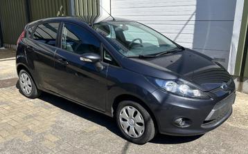 Ford Fiësta ** 1J GARANTIE ** GEKEURD ** LEZ OK ** €168/mnd beschikbaar voor biedingen