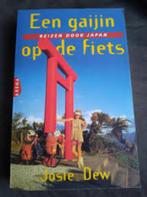 Een gaijin op de fiets|Josie Dew 9046100421, Boeken, Reisverhalen, Ophalen of Verzenden, Zo goed als nieuw, Zie beschrijving, Azië