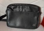 Calvin Klein Large Shoulder Bag, Enlèvement ou Envoi, Comme neuf, Sac à bandoulière