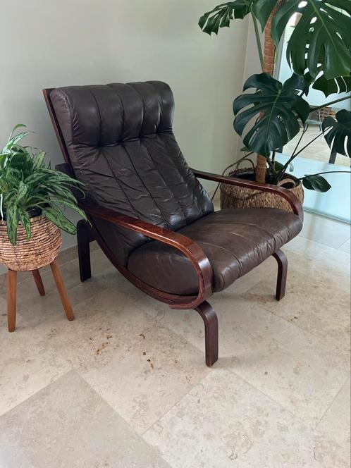 Orbit lounge chair designed by Ingmar Relling, Huis en Inrichting, Fauteuils, Gebruikt, Ophalen