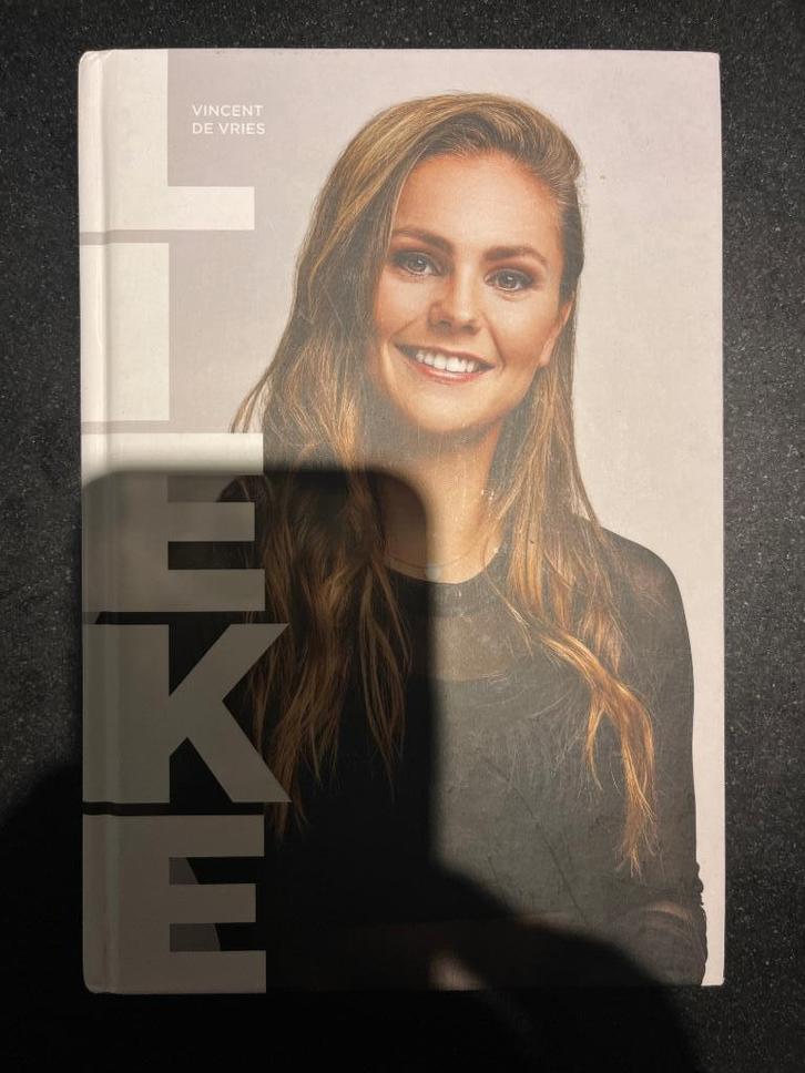 Boek Lieke Martens van Vincent de Vries, Boeken, Biografieën, Nieuw, Sport, Ophalen of Verzenden