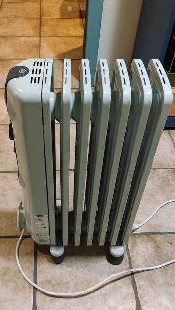 Radiator DeLonghi 1500 Watt, Doe-het-zelf en Bouw, Ophalen, Gebruikt, 800 watt of meer, Radiator