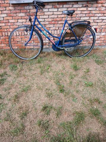 Batavus damesfiest 28" - 3 versnellingen beschikbaar voor biedingen