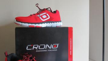 Chaussures de sport New Crono taille 43