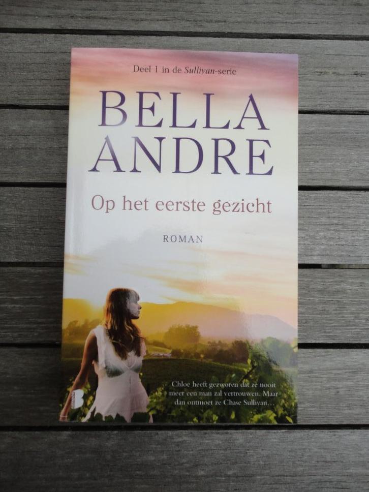 Op het Eerste Gezicht - Bella Andre, Boeken, Romans, Zo goed als nieuw, Ophalen of Verzenden