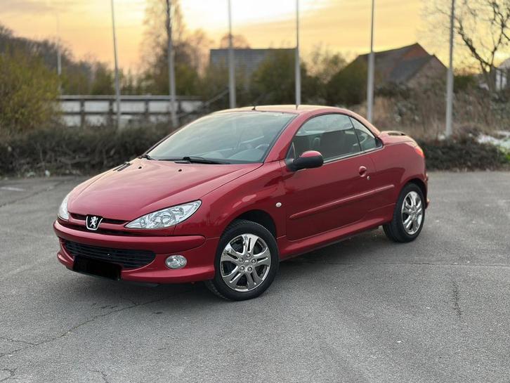 Peugeot 206 Cabrio Benzine/Apple car play, Autos, Peugeot, Entreprise, Achat, Essence, Enlèvement