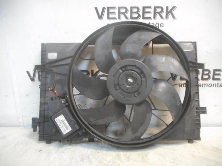 KOELVENTILATOR Mercedes-Benz C (W203) (a2035000293kz), Auto-onderdelen, Airco en Verwarming, Mercedes-Benz, Gebruikt