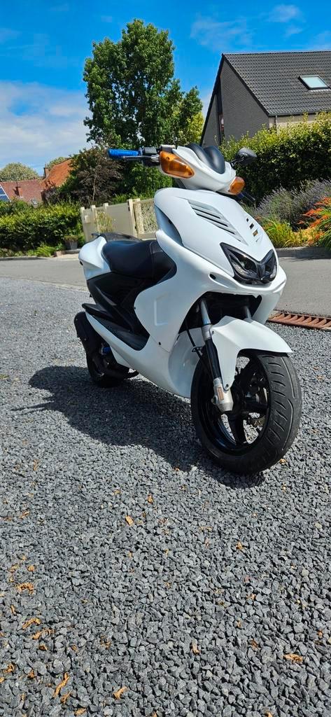 Mbk nitro, Fietsen en Brommers, Scooters | Yamaha, Zo goed als nieuw, Ophalen