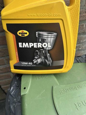 motor olie beschikbaar voor biedingen
