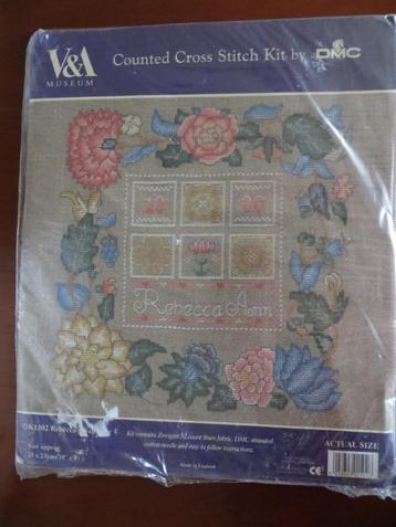 kruissteekpakket Rebecca's Sampler - V&Amuseum - nieuw beschikbaar voor biedingen