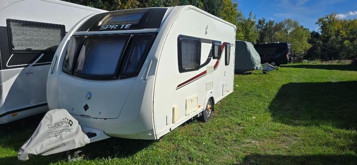 Sprite 460  Cruzer Bj 2015 MTM 1500kg, Caravans en Kamperen, Caravans, Particulier, tot en met 2, 1000 - 1250 kg, Standaardzit