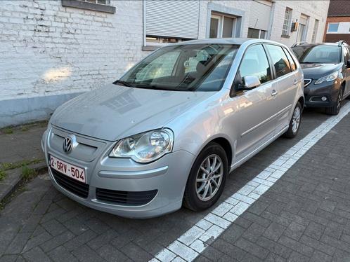 Volkswagen polo distribution neuf 5 portes, Auto's, Volkswagen, Particulier, Polo, Airbags, Airconditioning, Boordcomputer, Centrale vergrendeling