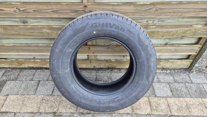 Banden bestelwagen (Afmontage MAN TGE), Auto-onderdelen, Banden en Velgen, Band(en), Zomerbanden, 16 inch, 235 mm, Bestelwagen