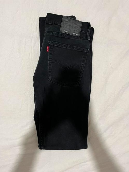 Pantalon Levi’s, Vêtements | Hommes, Jeans, Porté, Autres tailles de jeans, Noir, Enlèvement ou Envoi