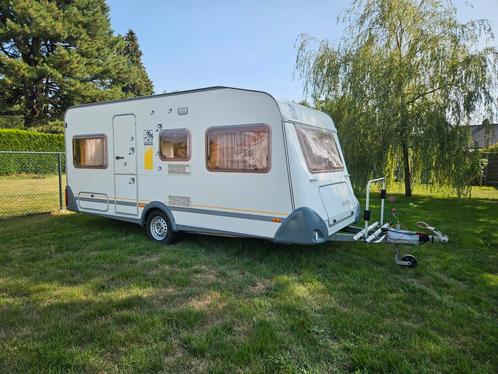Knaus sudwind 450
2003 1300kg mtm, Caravans en Kamperen, Caravans, Particulier, tot en met 4, Rondzit, Knaus, Dwarsbed, 4 tot 5 meter