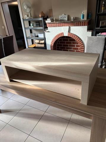 eetkamertafel en woonkamertafel te koop beschikbaar voor biedingen