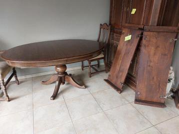 Table ovale en chêne, Maison & Meubles, Tables | Tables à manger, Comme neuf, 100 à 150 cm, Enlèvement, Chêne