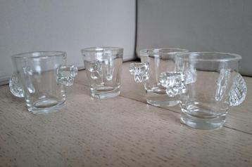 Shotglazen pistool beschikbaar voor biedingen