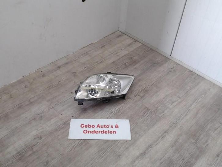 KOPLAMP LINKS Toyota Yaris II (P9) (01-2005/12-2014), Auto-onderdelen, Verlichting, Toyota, Gebruikt