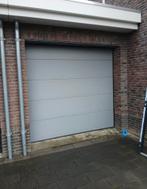 Grijze sectionaal garagedeur/poort, Doe-het-zelf en Bouw, Deuren en Vliegenramen, Ophalen, Kunststof, Garagedeur, Zo goed als nieuw