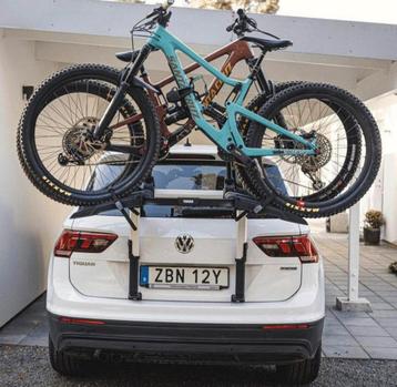 Thule outway platform fietsendrager voor op achterklep  beschikbaar voor biedingen