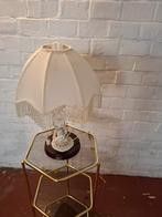Sierlamp  met Chinees  beeldje te verkrijgen, Huis en Inrichting, Lampen | Tafellampen, Ophalen, Zo goed als nieuw