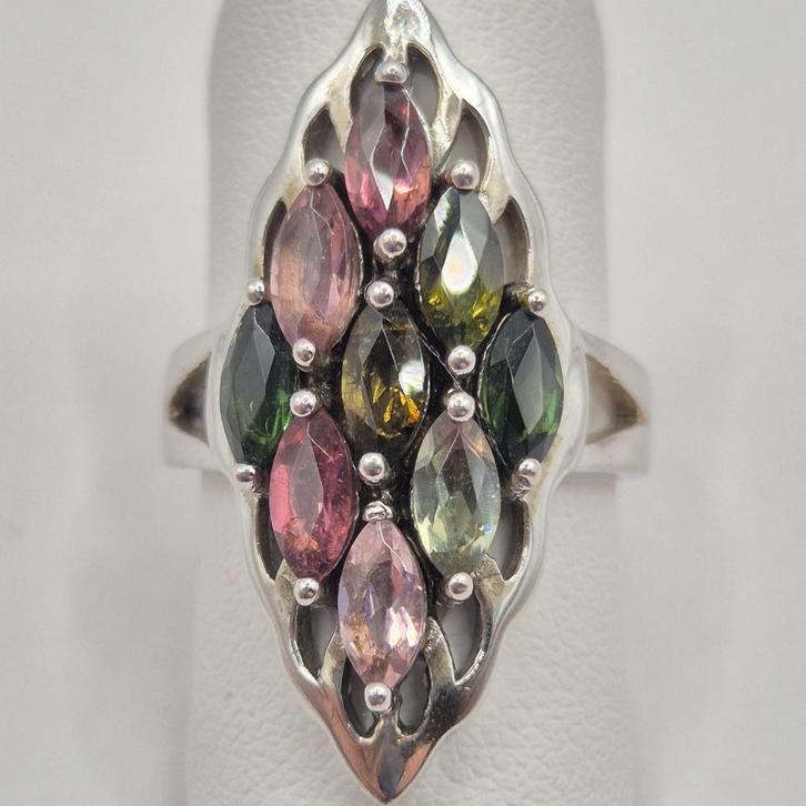 S925 Zilveren Ring met Multicolor Toermalijnen, Handtassen en Accessoires, Ringen, Zo goed als nieuw, Dame of Heer, 17 tot 18