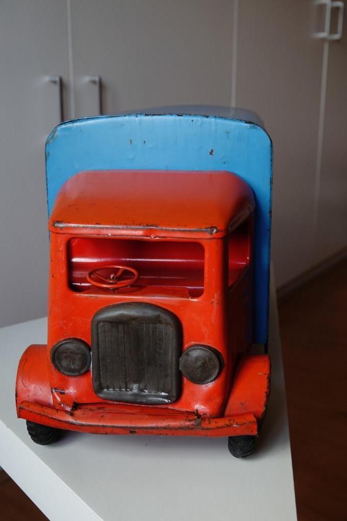 Vintage vrachtwagen ('Transport van n 200) van TRI-ANG, Antiek en Kunst, Antiek | Speelgoed, Ophalen