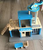 Houten politiekantoor, Ophalen, Zo goed als nieuw, Overige typen