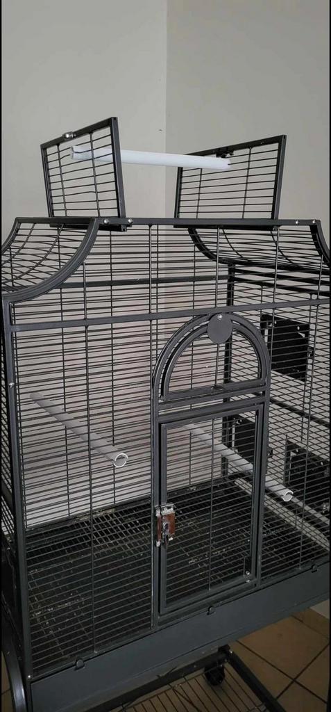 A SAISIR CAUSE DÉMÉNAGEMENT et ARRÊT D'ÉLEVAGE, Dieren en Toebehoren, Vogels | Hokken en Kooien, Gebruikt, Vogelkooi, Metaal, Ophalen