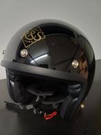 jethelm maat M, Motoren, Ophalen