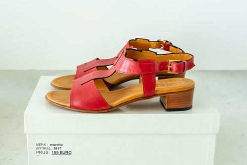 Chaussures, marque Maretto, taille 36, NEUVES, Vêtements | Femmes, Chaussures, Neuf, Sandales et Mûles, Rouge, Envoi